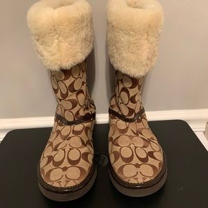 Coach Snow boots